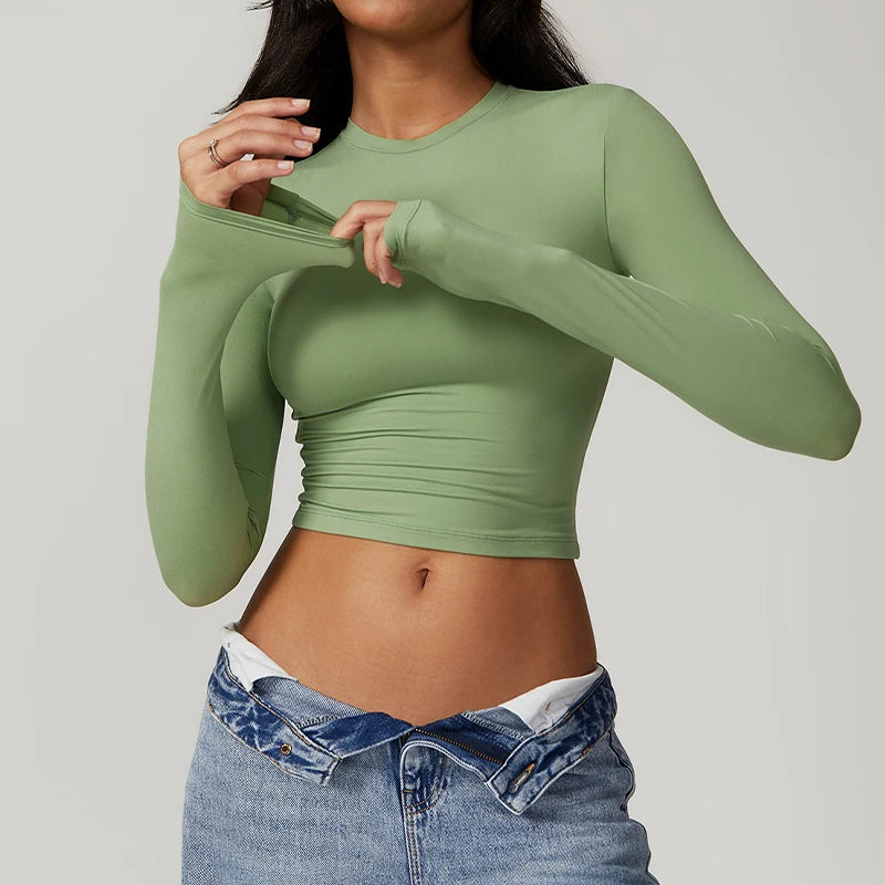 Long Sleeve Quick-Dry Crop Top for Women | Gym & Yoga Wear