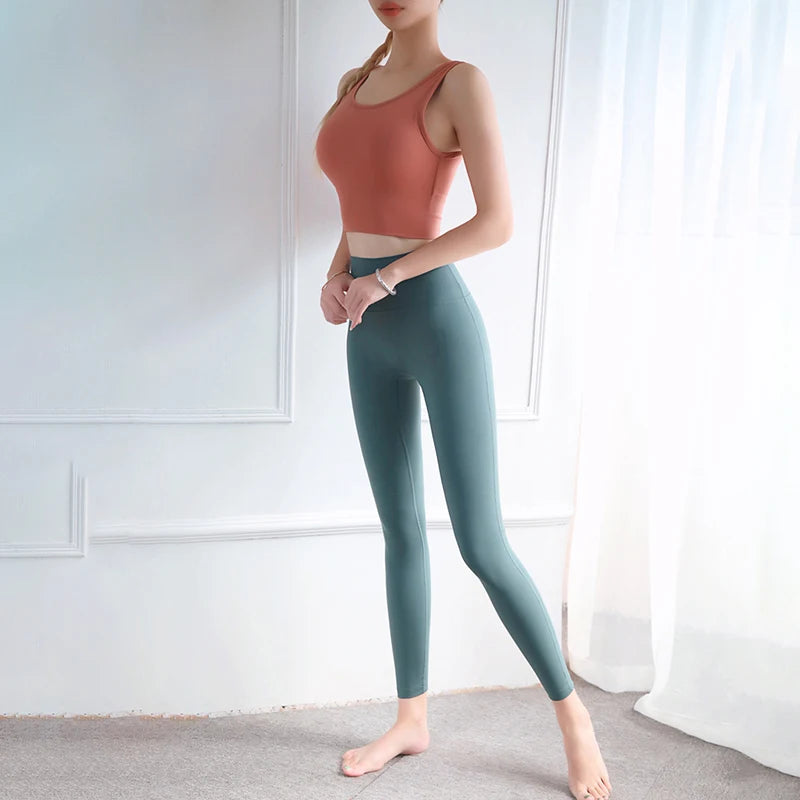 Women’s Sleeveless Yoga Top | Quick Dry & Breathable